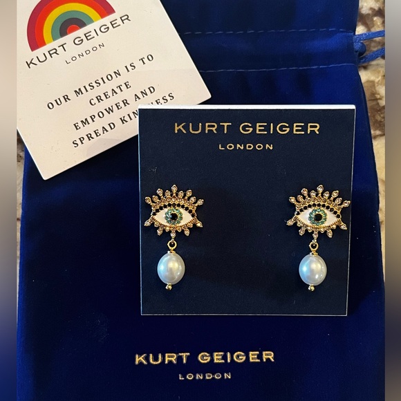 1 left!! KURT GEIGER LONDON Evil Eye Pearl Drop Earrings - Picture 4 of 4